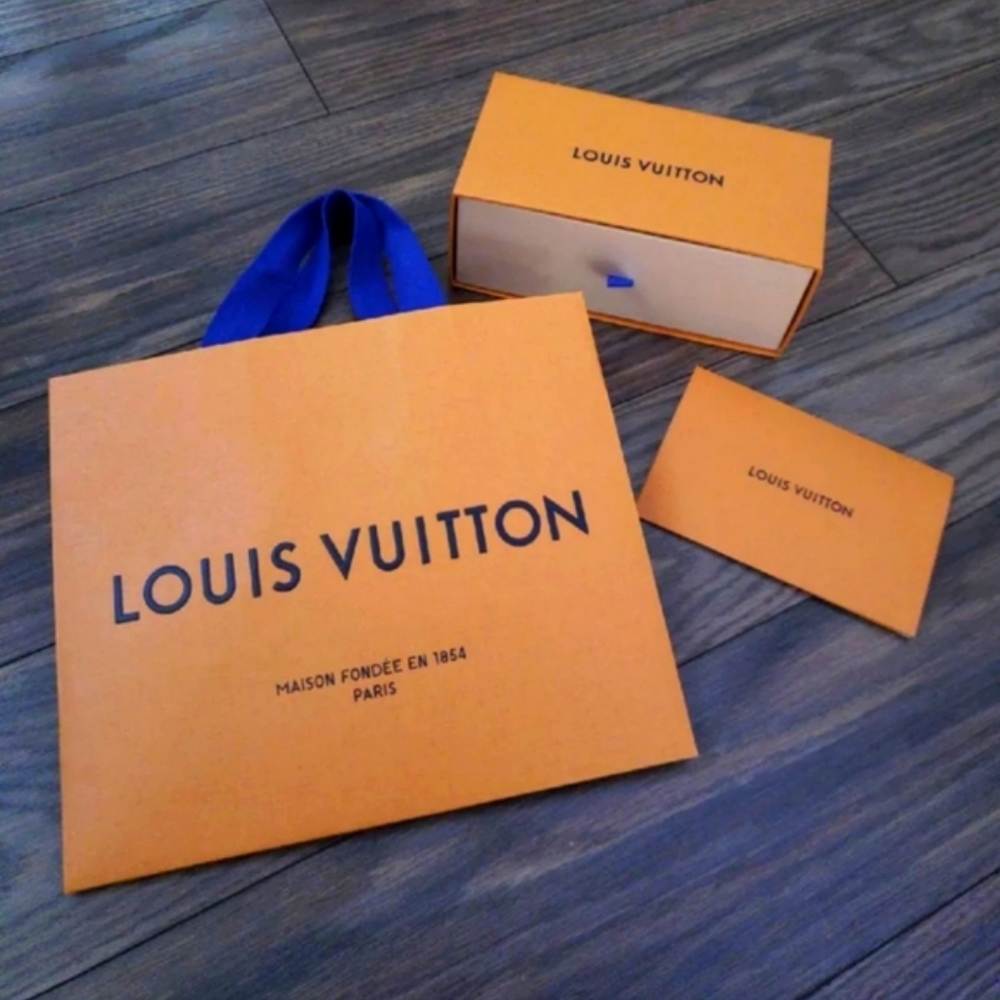 Louis Vuitton paperbag box receipt holder